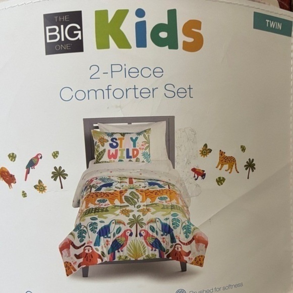 The Big One Kids Jack Jungle Animals "Stay Wild" 2-Piece Comforter Set Twin - Picture 6 of 7